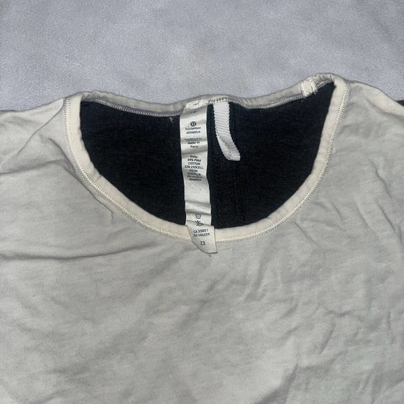 Lululemon Sz 12 White And Gray Casual Work Out Shirt - Picture 3 of 5